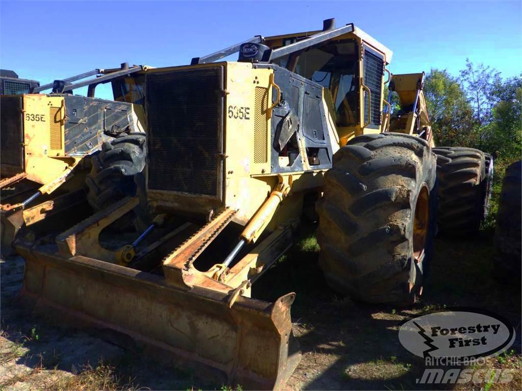 Tigercat 635E Rechegadores