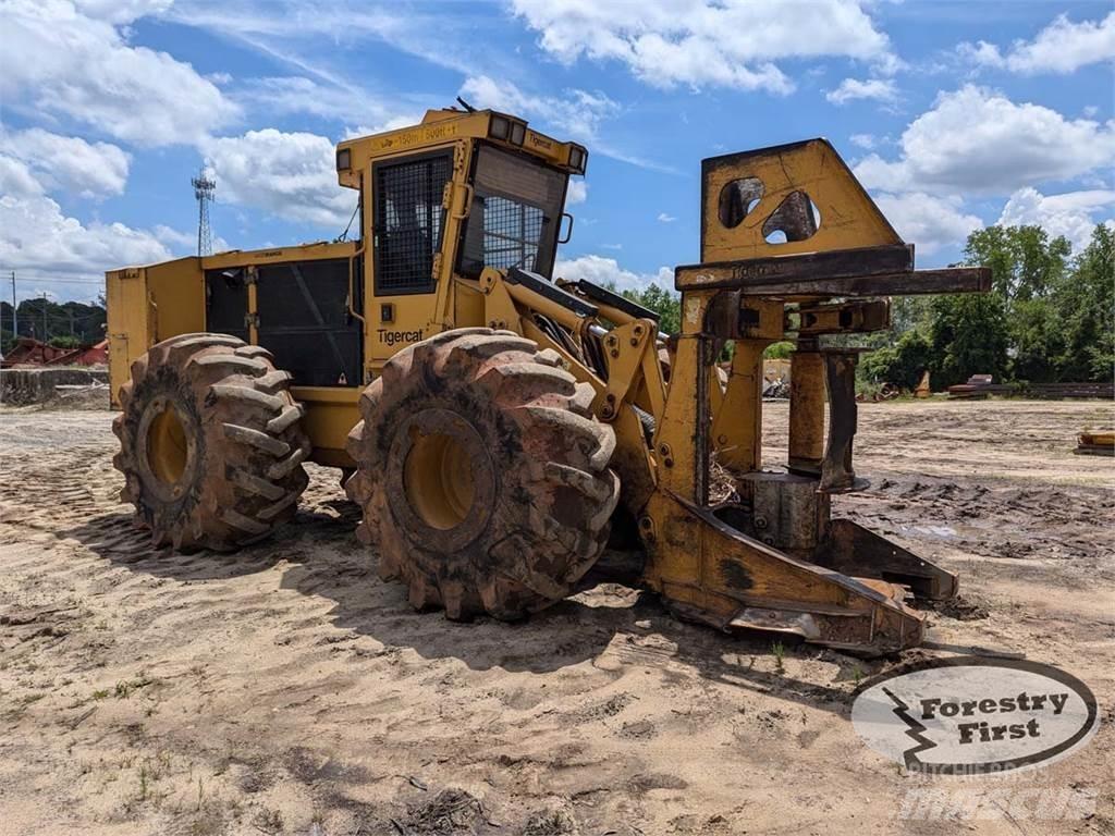 Tigercat 720G Cegadeiras