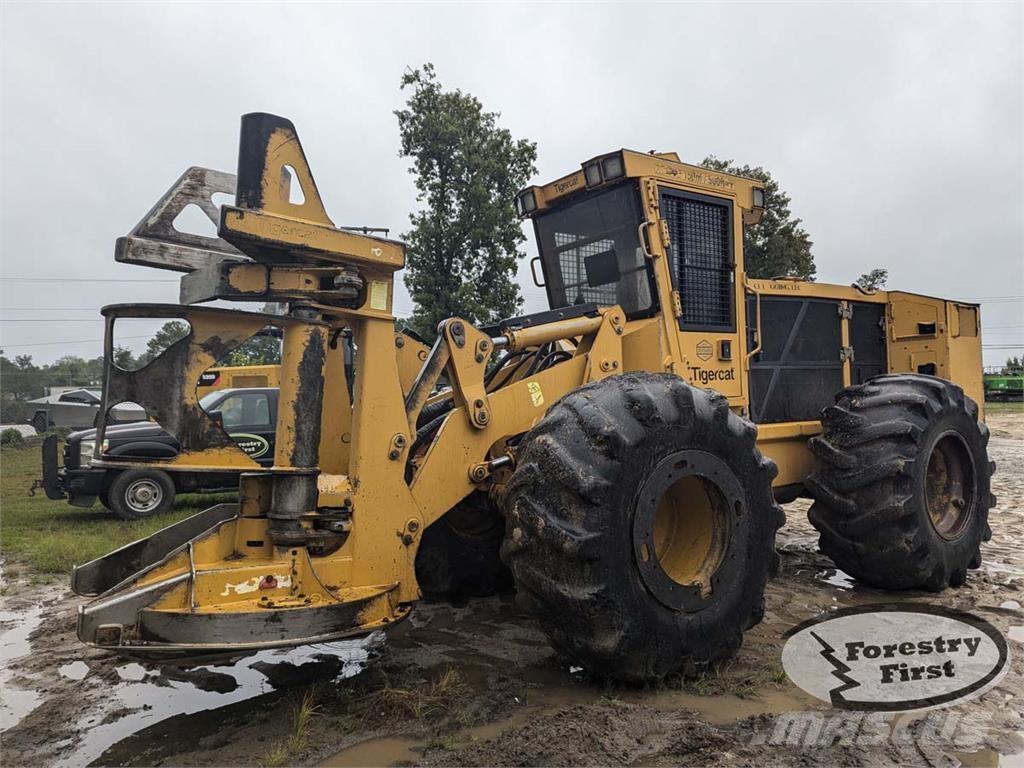 Tigercat 724G Cegadeiras