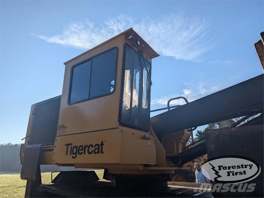 Tigercat 724G Cegadeiras