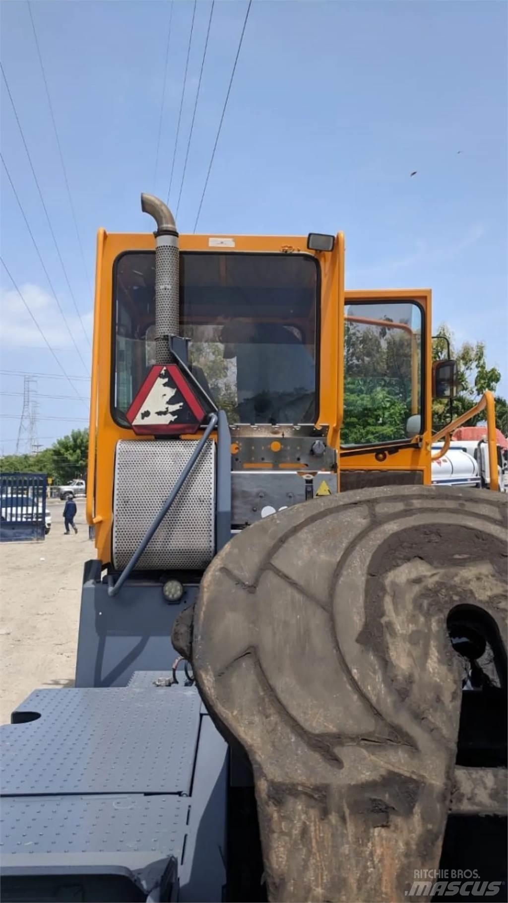 Terberg YT182 Tractores terminais