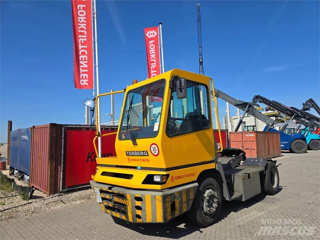 Terberg YT182 Tractores terminais