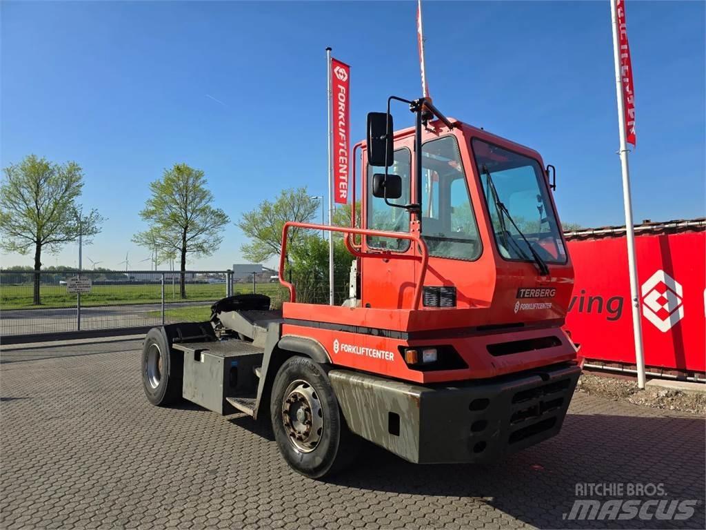 Terberg YT182 Tractores terminais