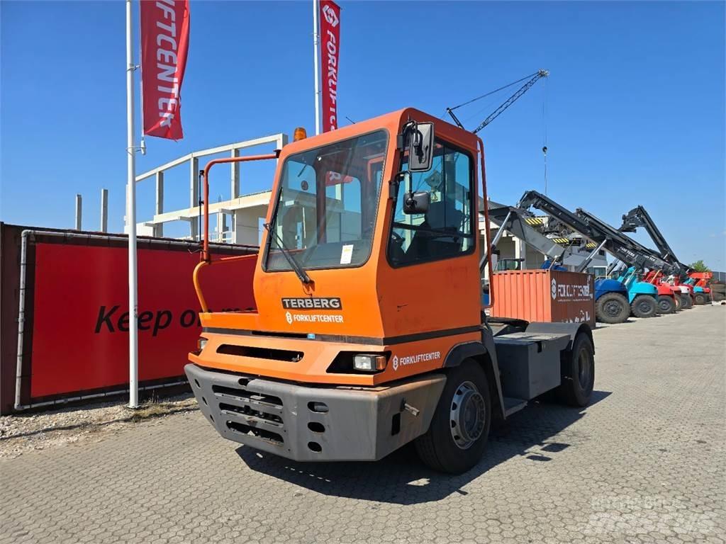 Terberg YT182 Tractores terminais