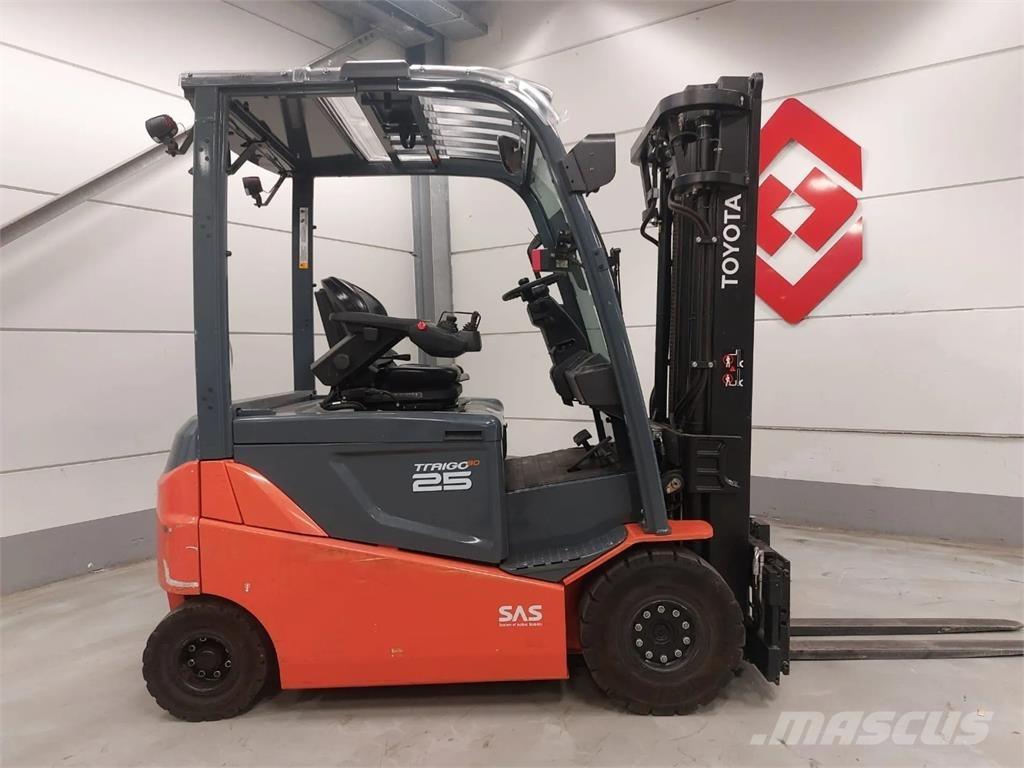 Toyota 8FBMKT25 Empilhadores eléctricos