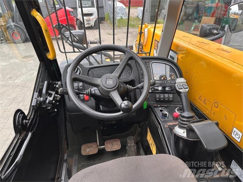 JCB 525-60 Manipulador telescópico