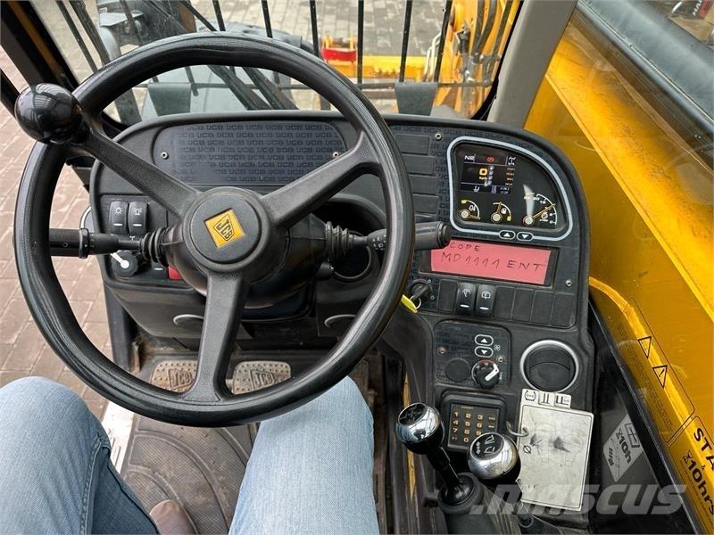 JCB 535-95 Manipulador telescópico