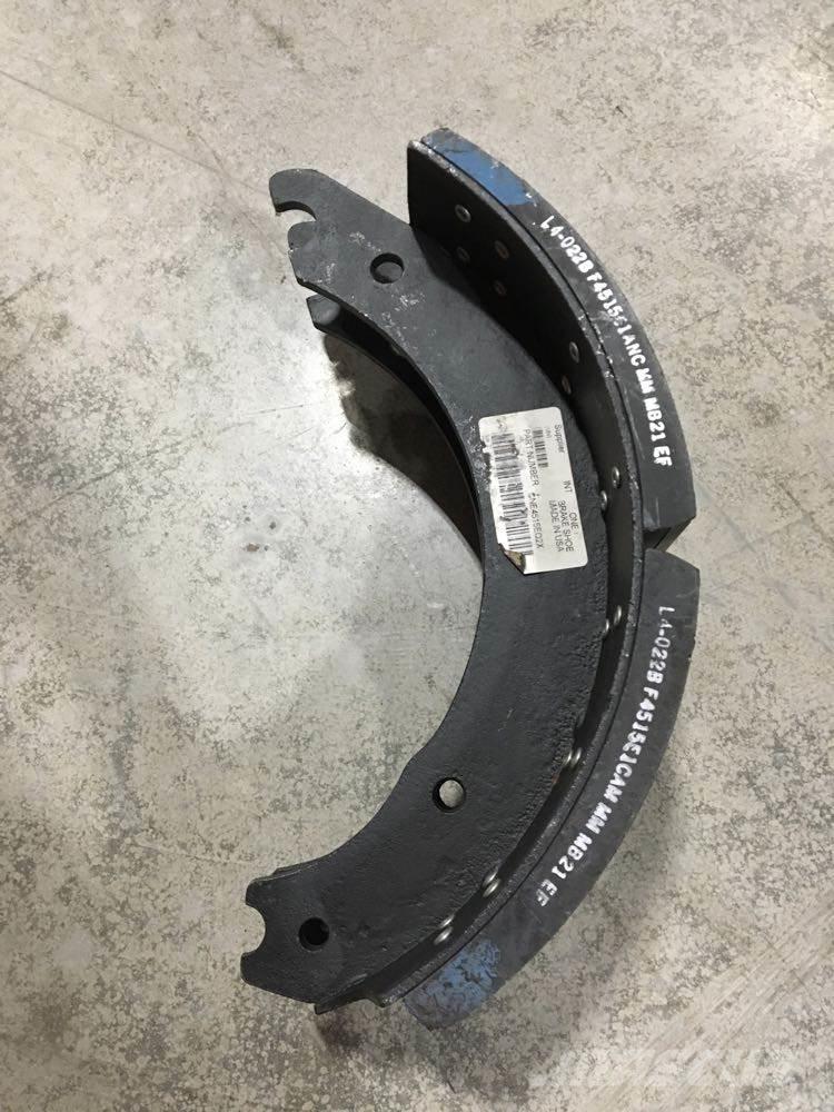  Brake Shoe Travőes