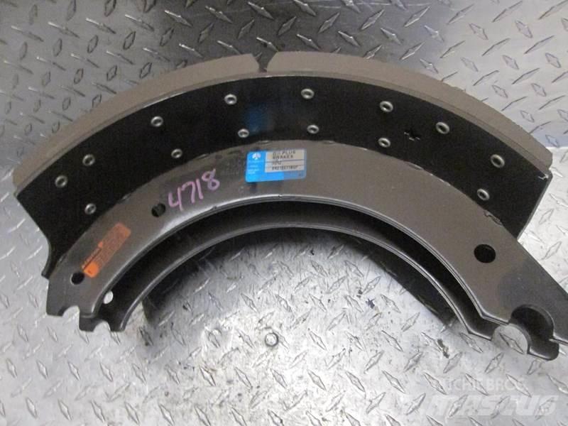  Brake Shoe Travőes