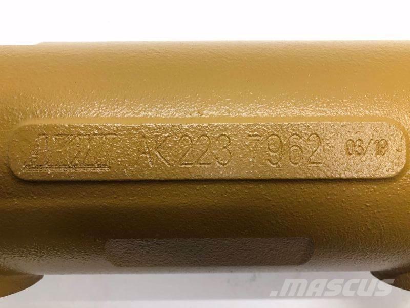 CAT C15 Transportes - Outros
