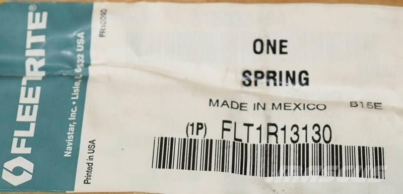  Fleetrite Chassis e suspensões