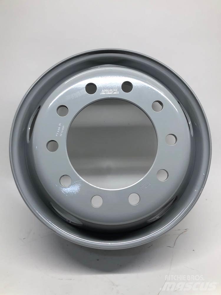 Ford F750 Pneus