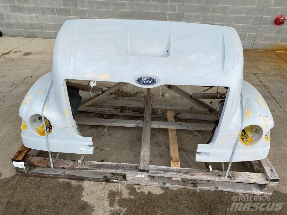 Ford L8501 Cabines e interior