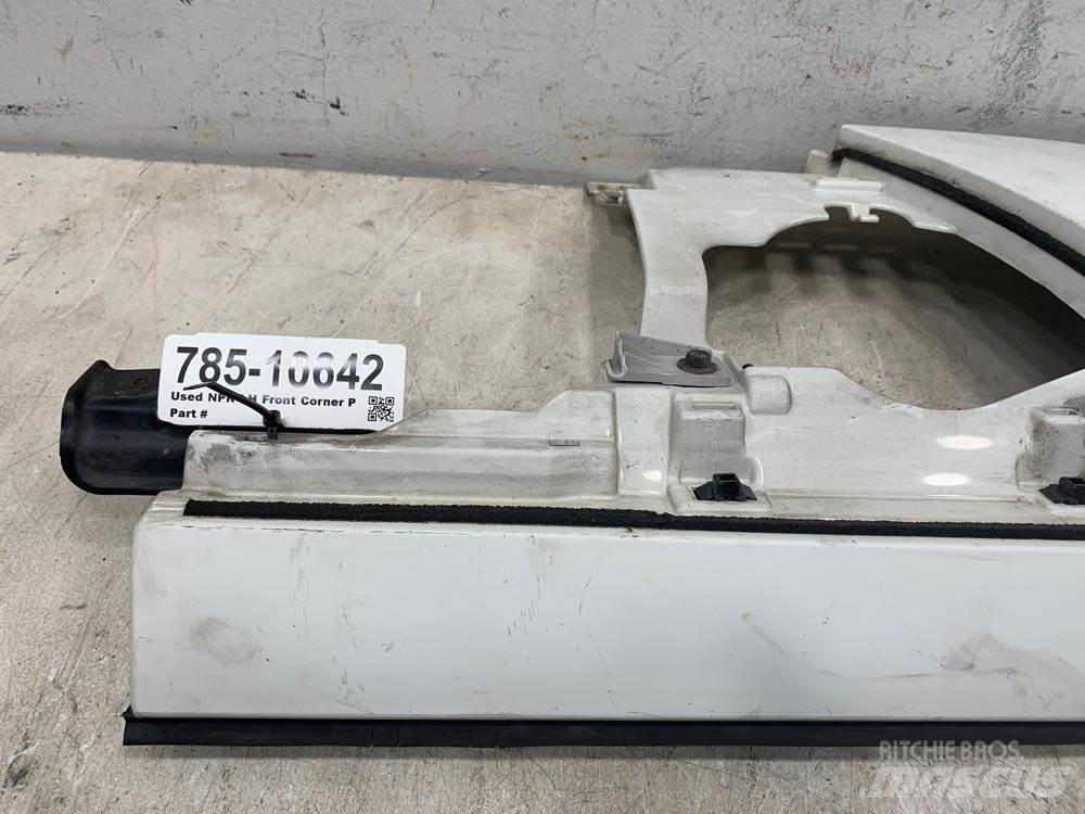 Isuzu NPR Cabines e interior
