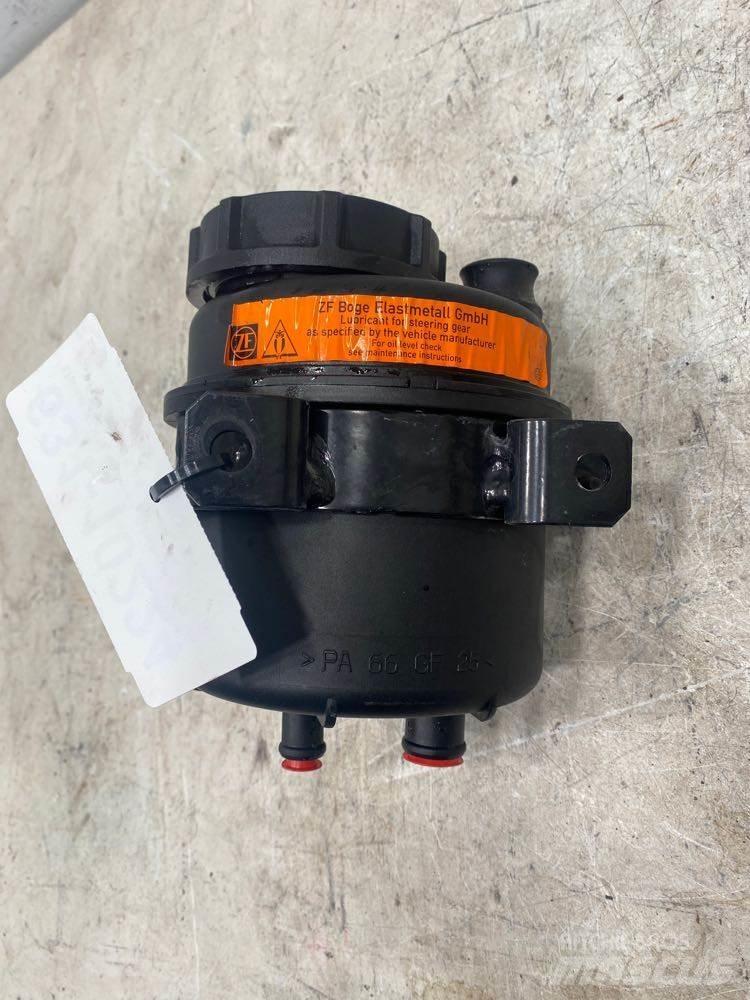 Mack CXU Electrónica