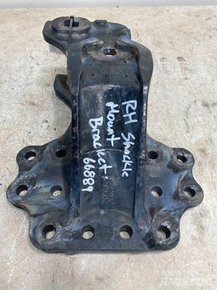 Mack CXU Chassis e suspensões