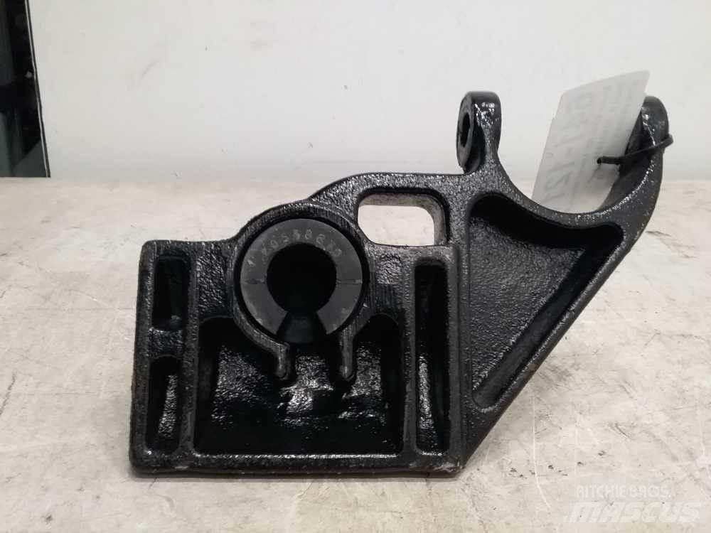 Mack CXU Chassis e suspensões