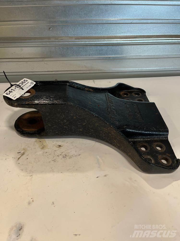  Neway Chassis e suspensões
