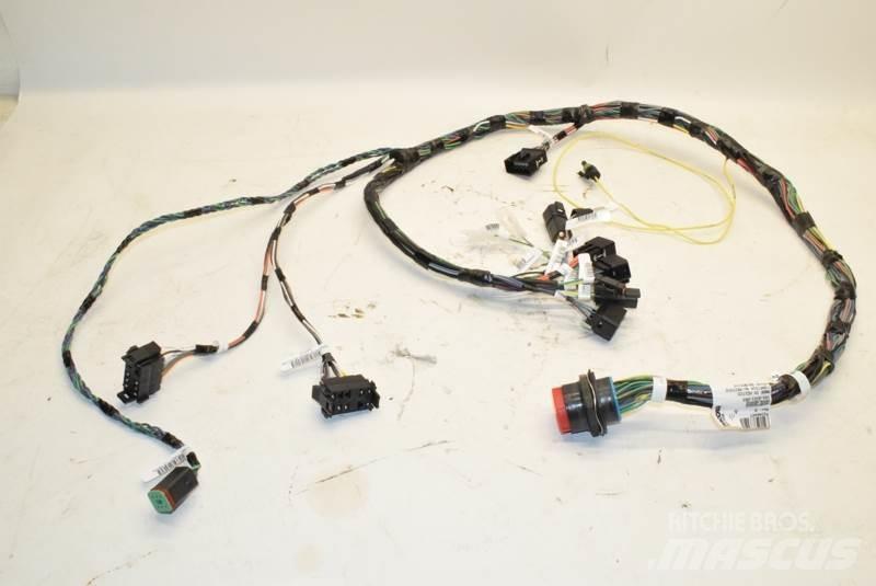 Paccar  Chassis e suspensões