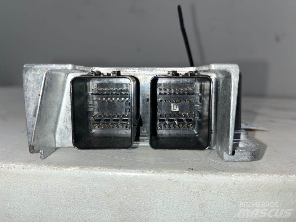 RAM 5500 Cabines e interior