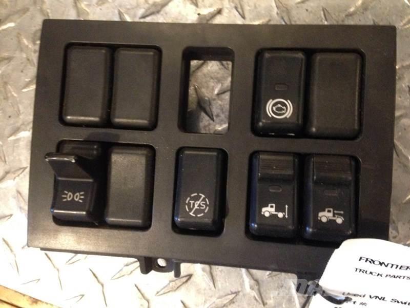 Volvo VNL Electrónica