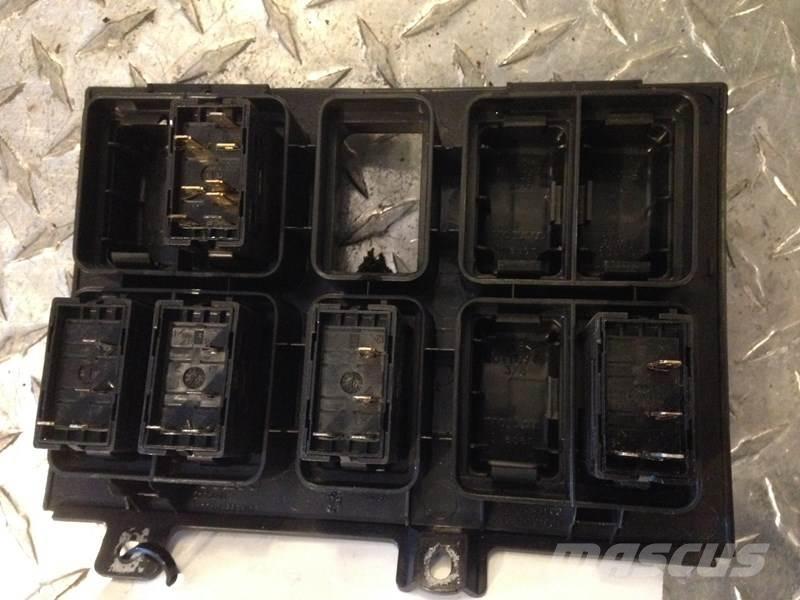 Volvo VNL Electrónica