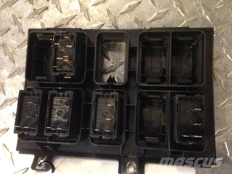 Volvo VNL Electrónica