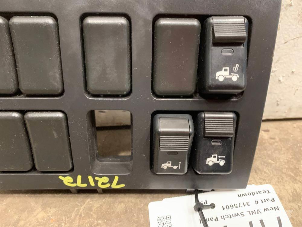 Volvo VNL Electrónica