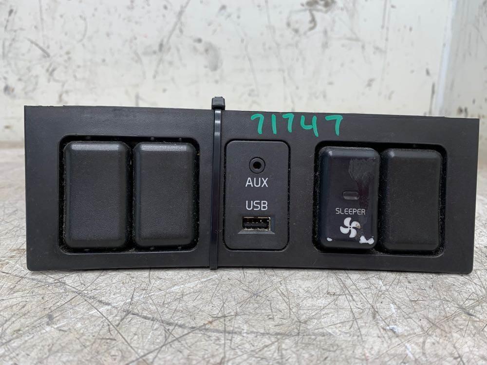 Volvo VNL Electrónica