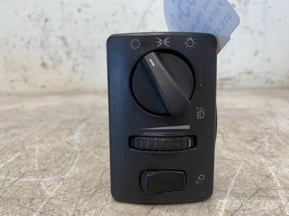 Volvo VNL Electrónica