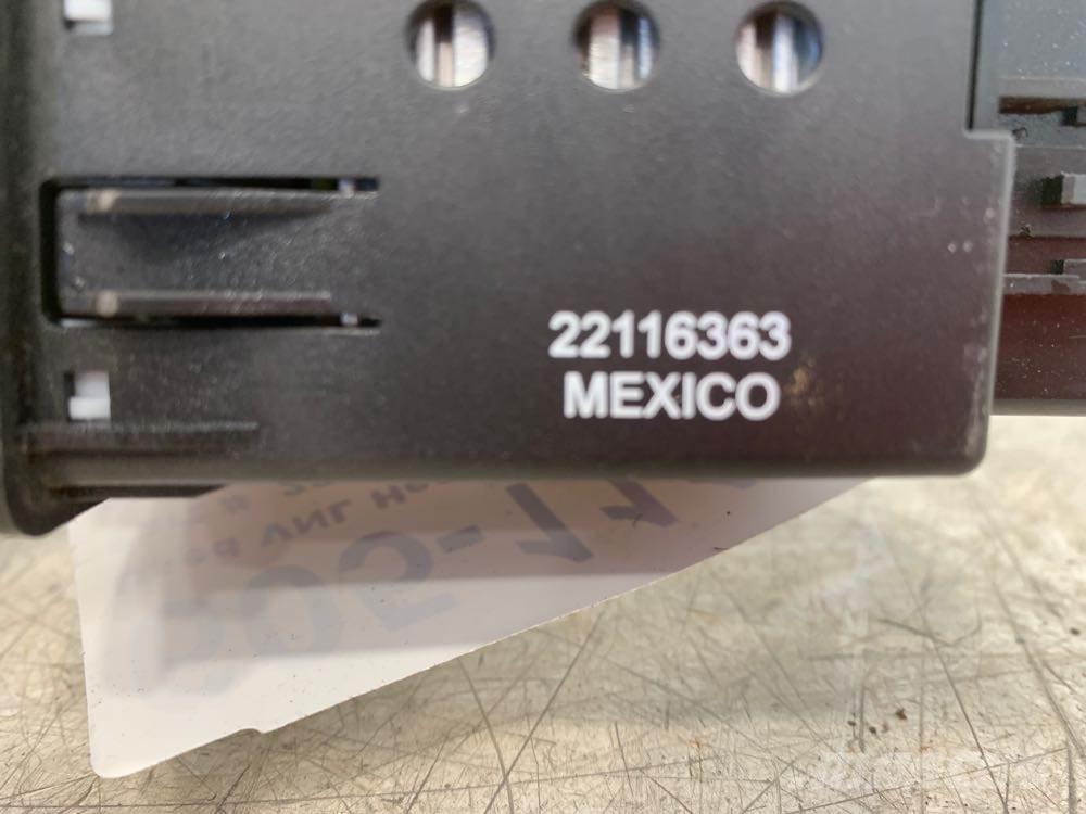 Volvo VNL Electrónica