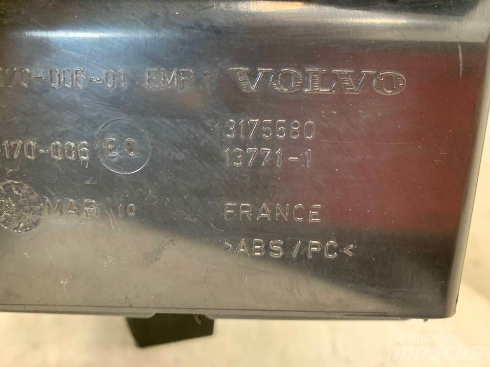Volvo VNL Electrónica