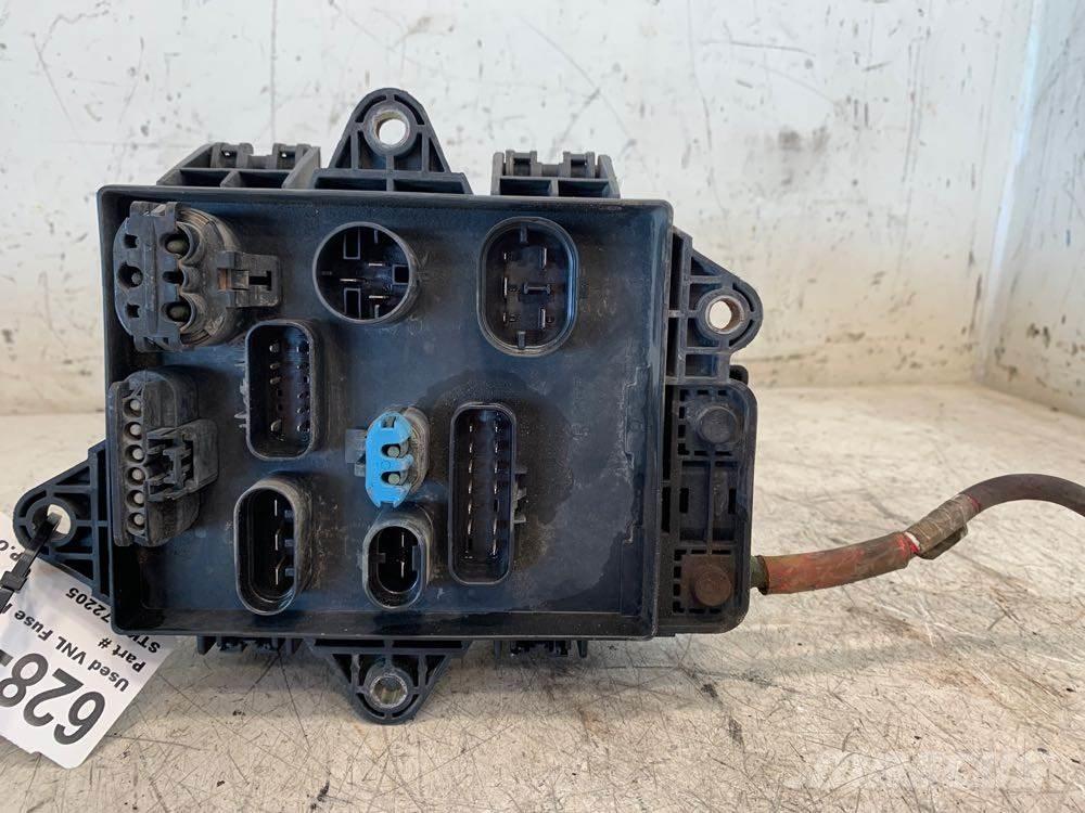 Volvo VNL Electrónica