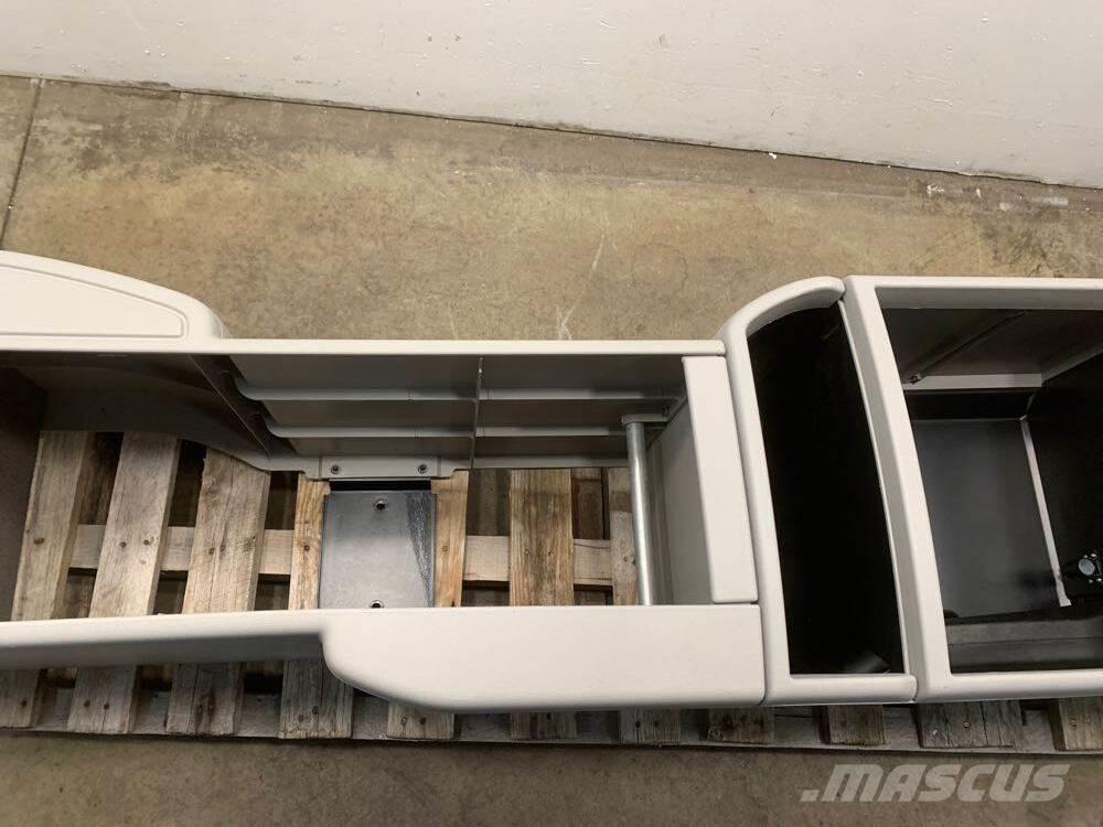 Volvo VNL Cabines e interior