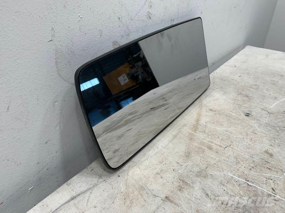 Volvo VNL Transportes - Outros
