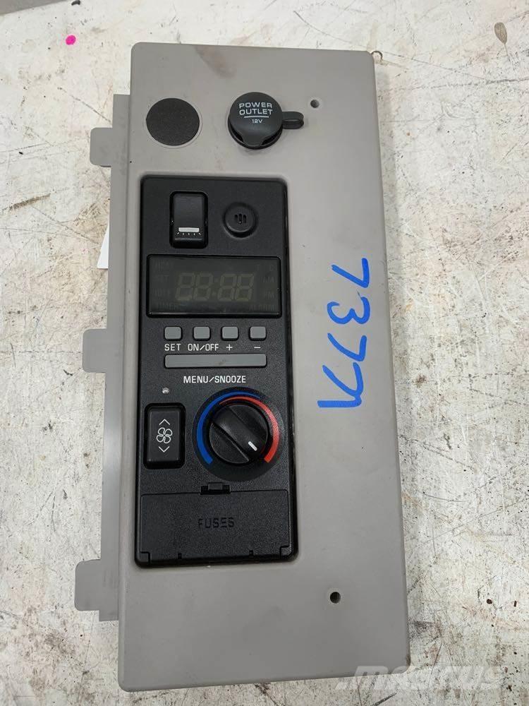 Volvo VNL Electrónica