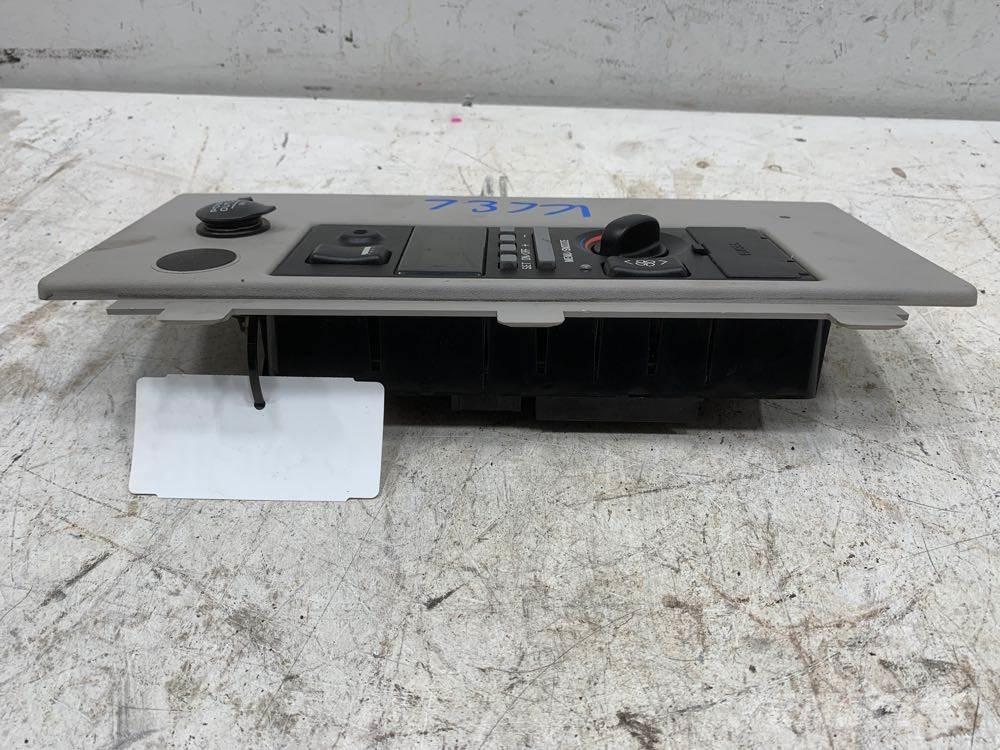 Volvo VNL Electrónica