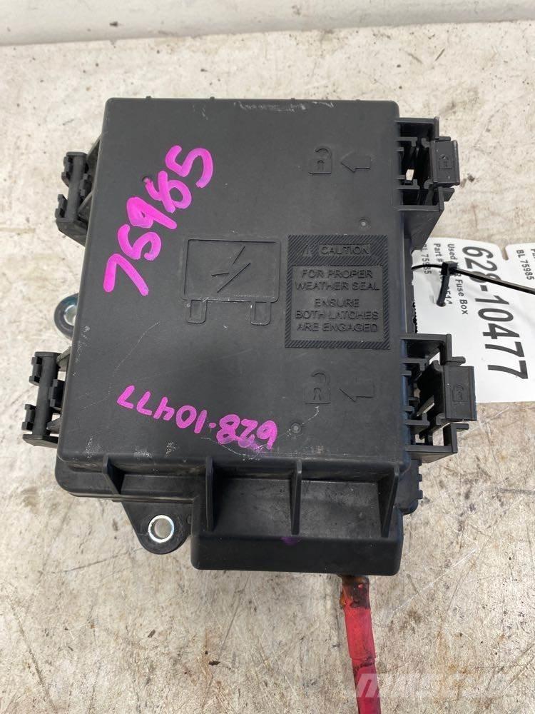 Volvo VNR Electrónica