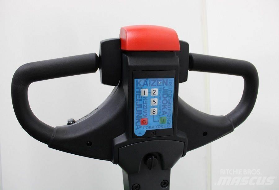 Cesab S 214 / 445 Empilhador para operador externo