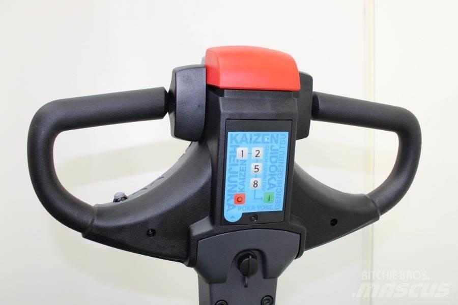 Cesab S 214 L / 325 Empilhador para operador externo
