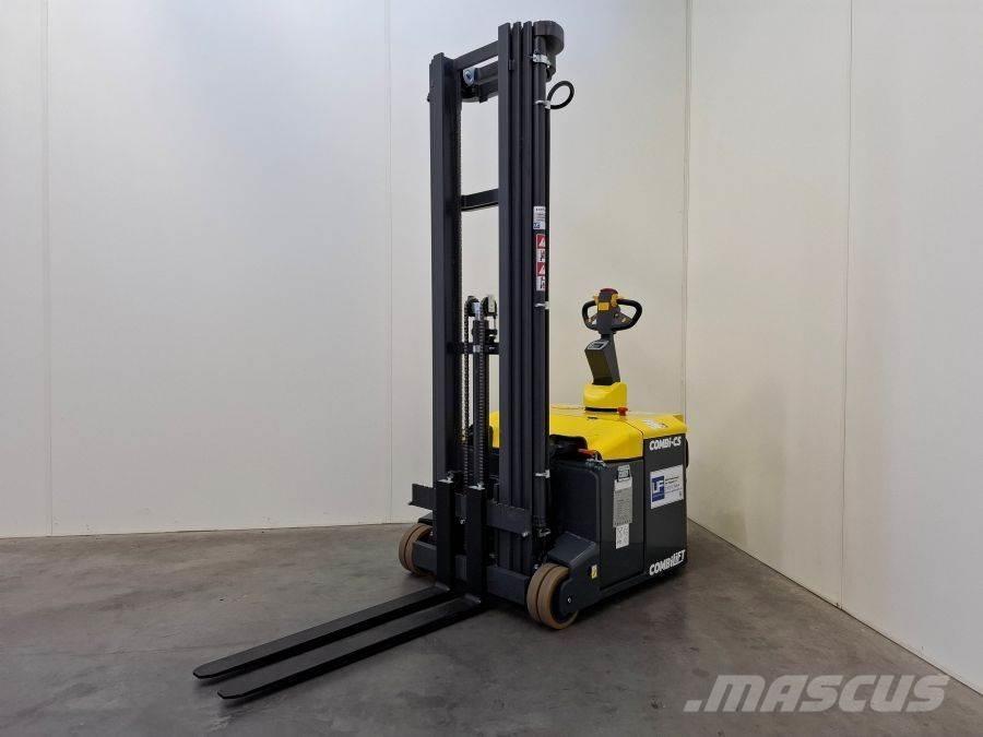Combilift CS 1500 Empilhador para operador externo