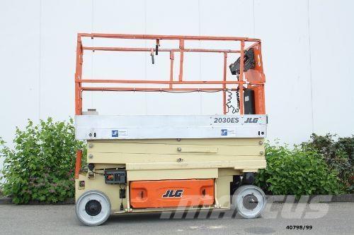 JLG 2030 ES Elevadores de tesoura