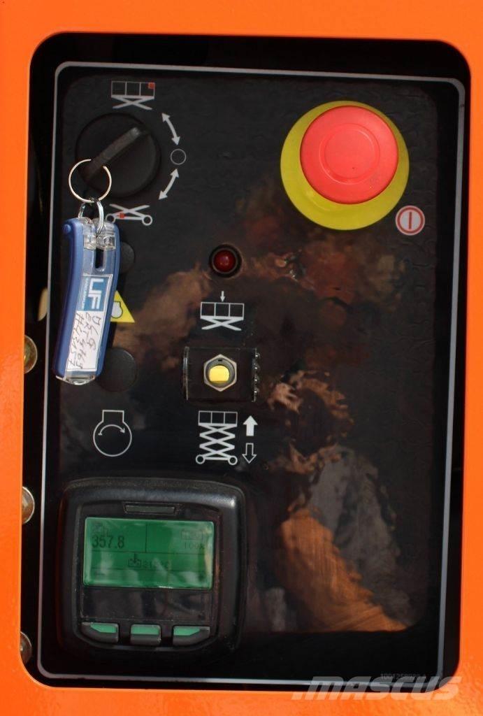 JLG ERT-4769 Elevadores de tesoura