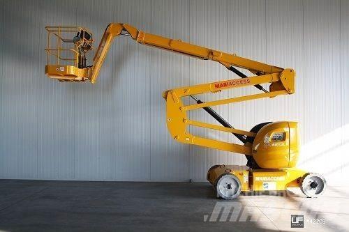 Manitou 170 AETJ Elevadores braços articulados
