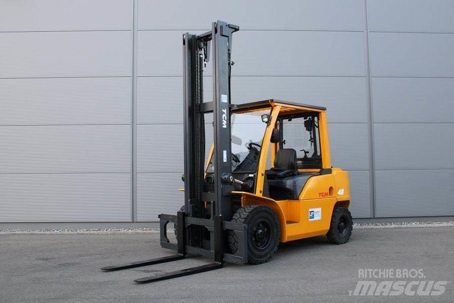 TCM D-1-F-A-40-Q Empilhadores Diesel