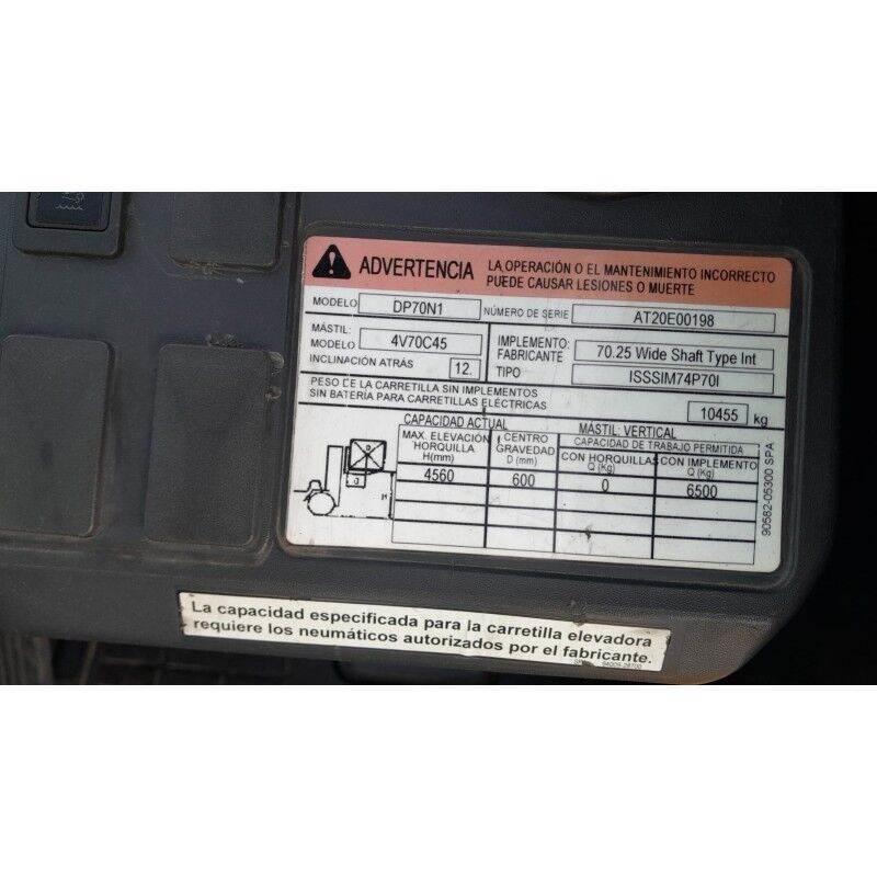 CAT DP70N1 Empilhadores todo-terreno