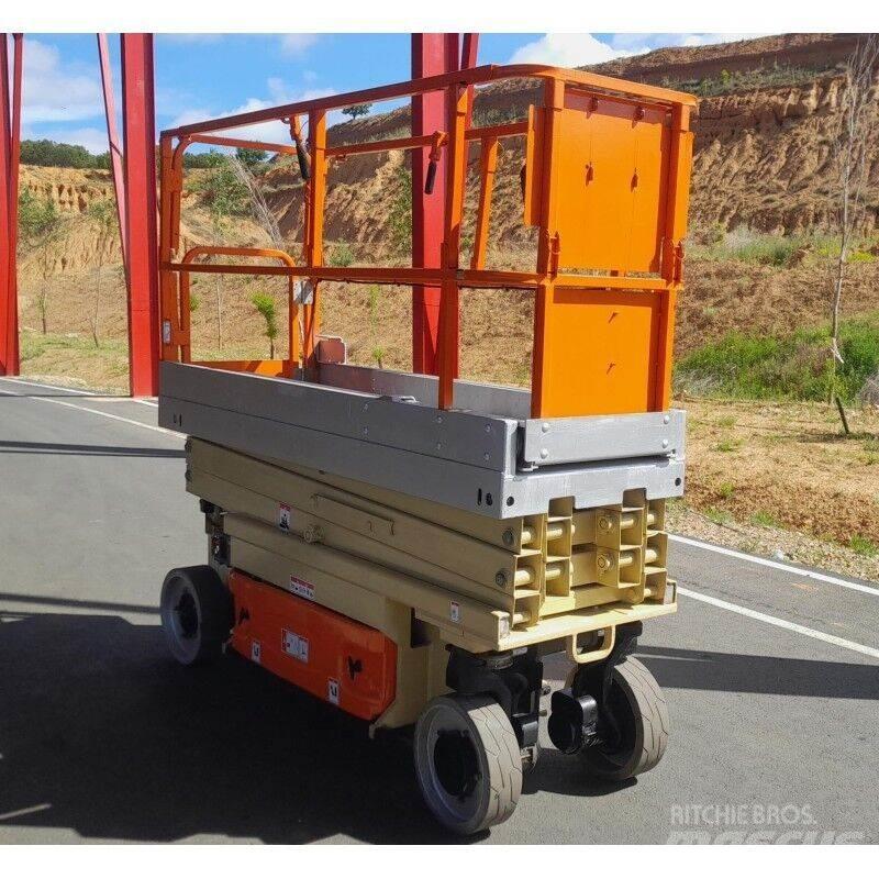 JLG 2030 ES Elevadores de tesoura