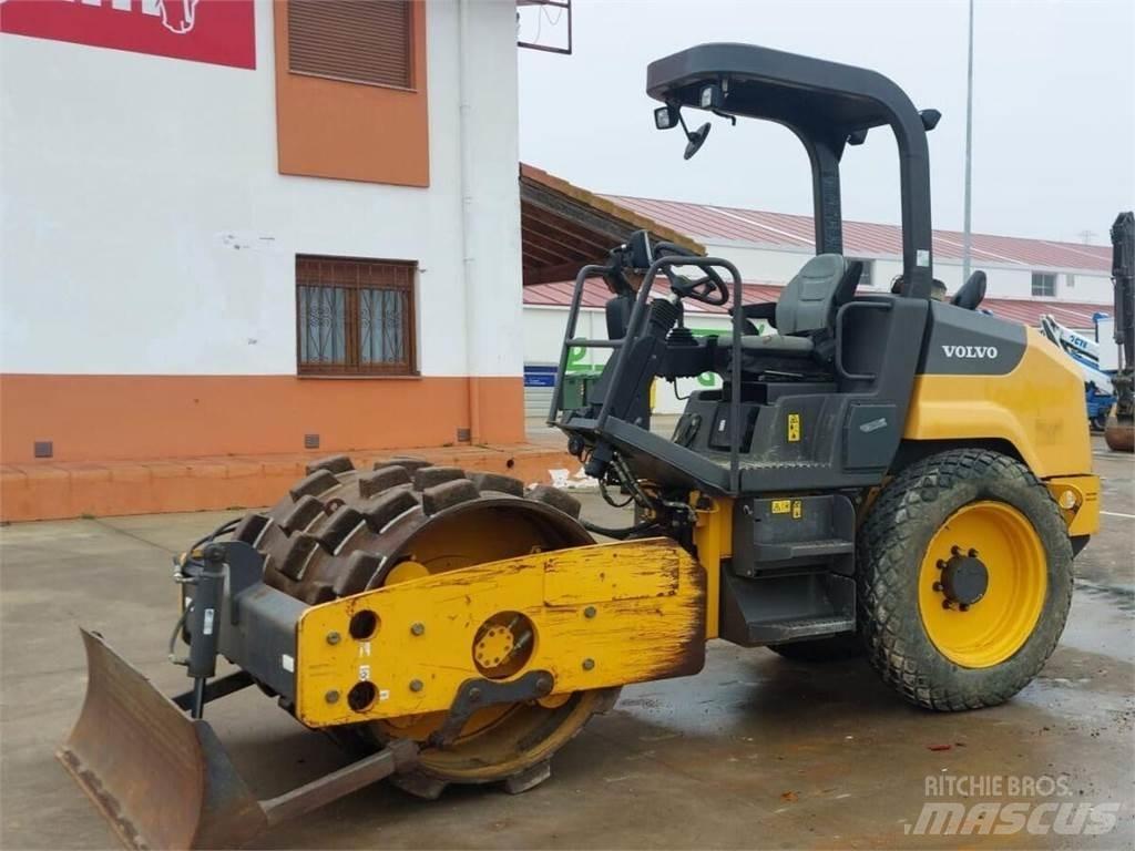 Volvo SD45B Compactadores para terra