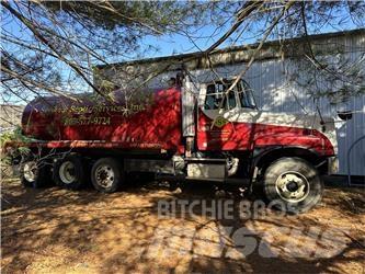 Volvo VNL Caminhões de bombeiros