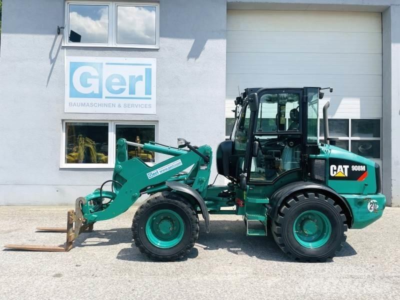 CAT 908M Carregadeiras de rodas